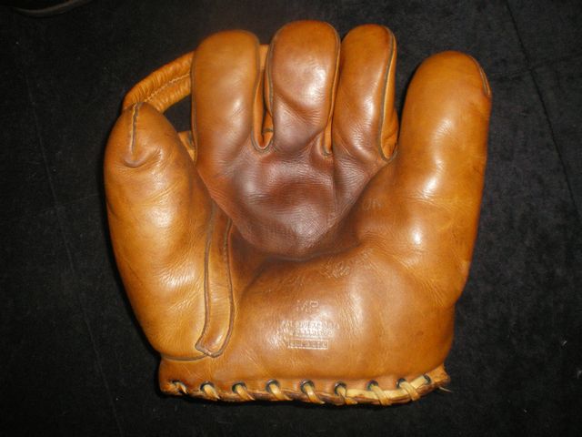 Monte Pearson Denkert MP Front